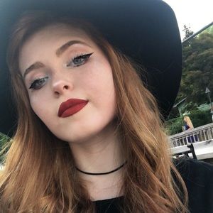 Meet your Posher, Georgia